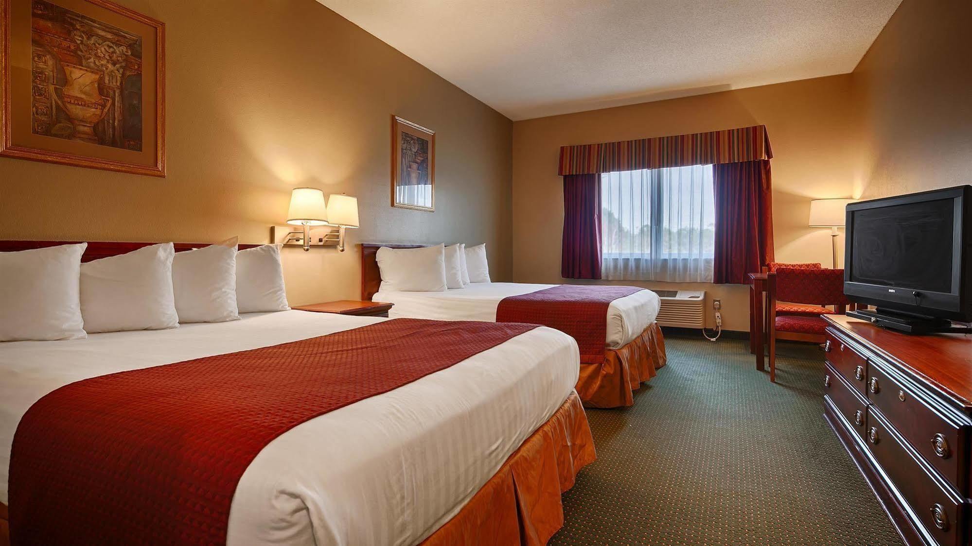 Americas Best Value Inn Wiggins מראה חיצוני תמונה