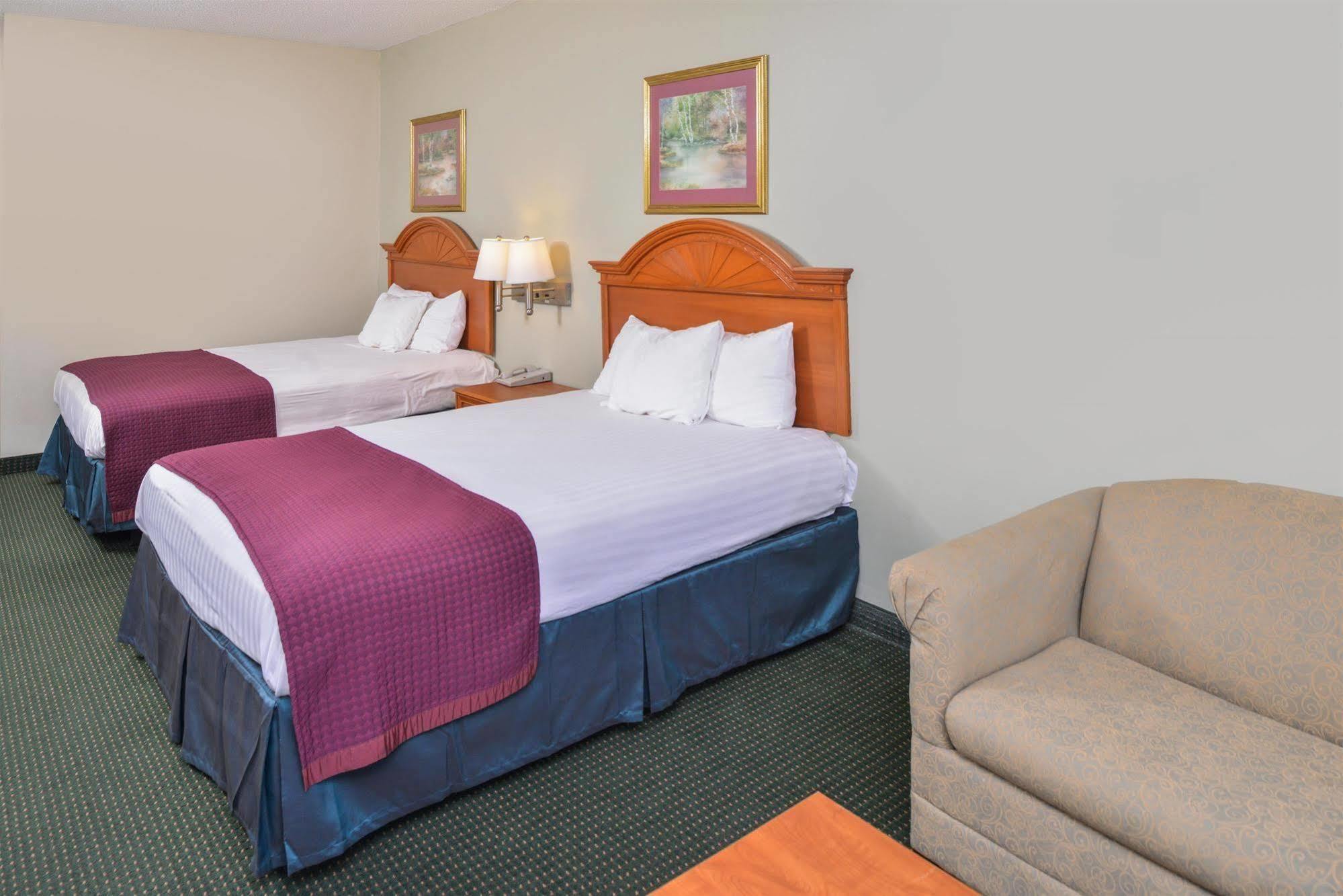 Americas Best Value Inn Wiggins מראה חיצוני תמונה